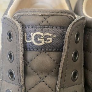 👟Ugg Gray Quilted Slip On Tennis Preloved Sz 5.5